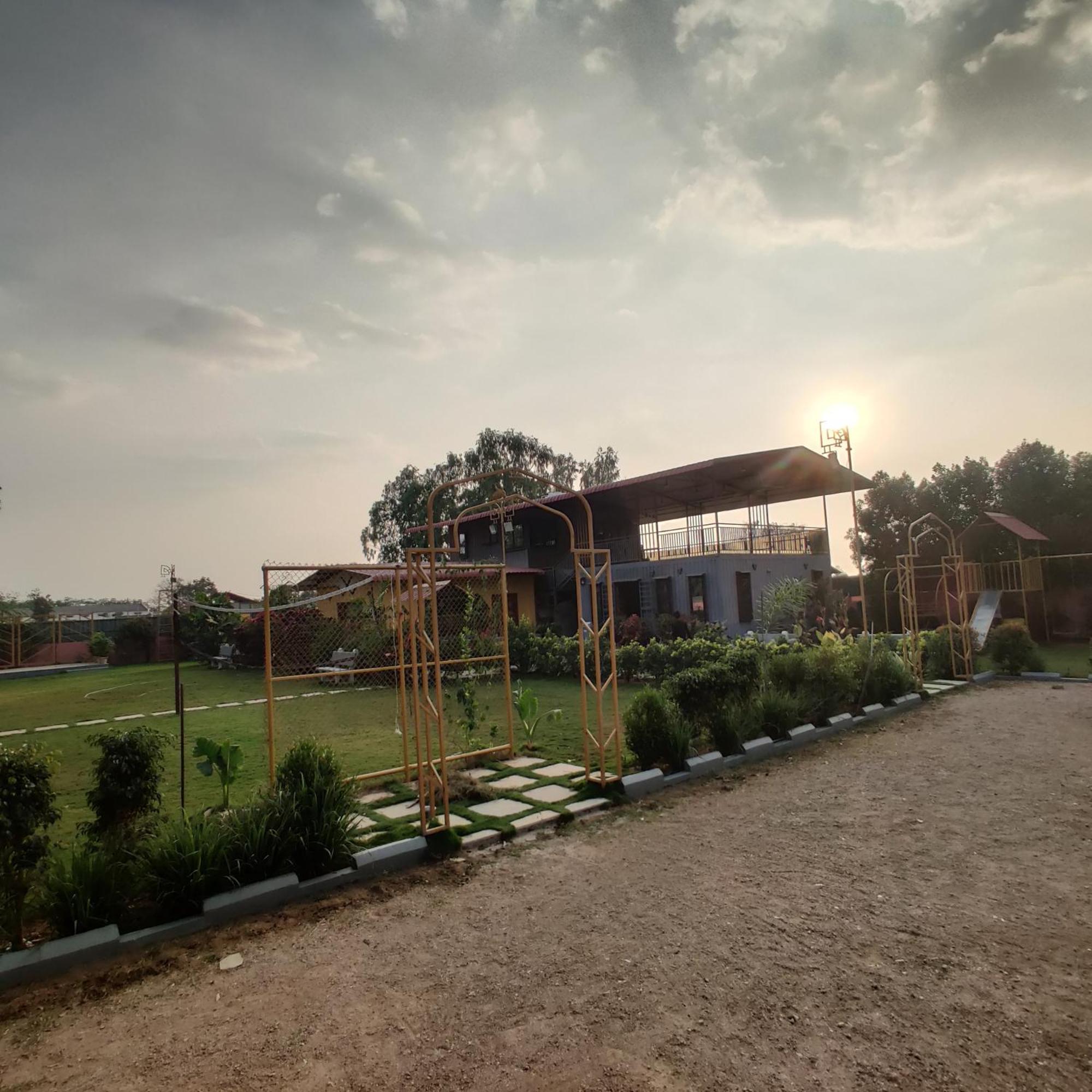 Vila Kashmir Farmhouse - Hajdarábád Exteriér fotografie